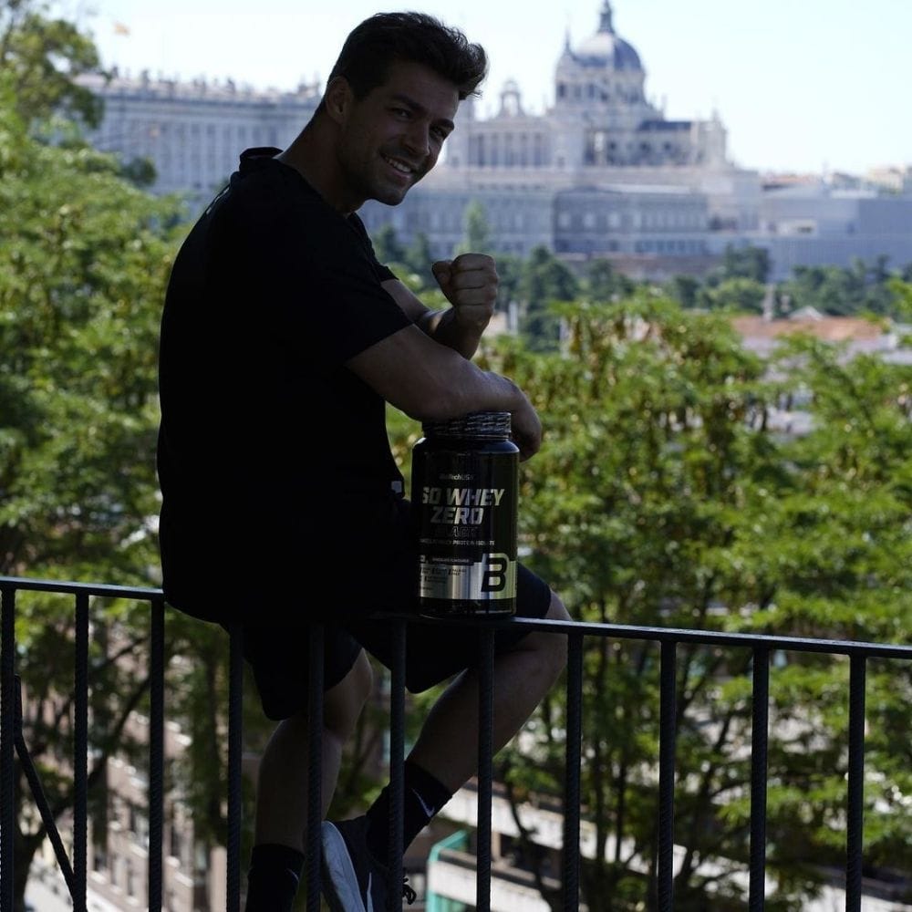 BioTech USA Iso Whey Zero Black, Vanilla Flavoured - 908 g