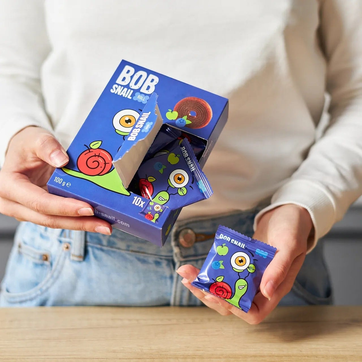 Bob Snail Rollsy Apple & Blueberry Snack with No Added Sugar - 100 g