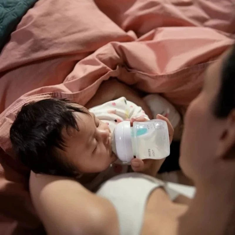 Philips Avent Responsive Natural Bottle with AirFree Anti-Colic Valve - 125 ml